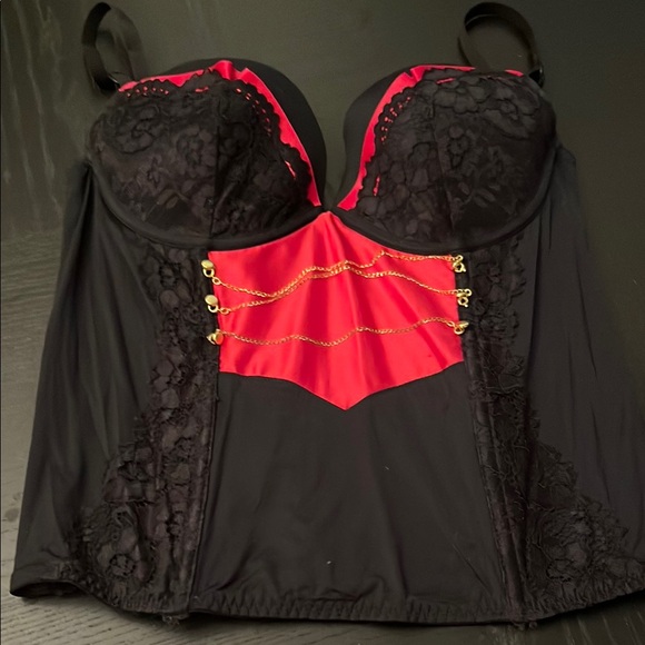 La SENZA Black and Red Lace Bra with Satin Accents - Picture 1 of 6